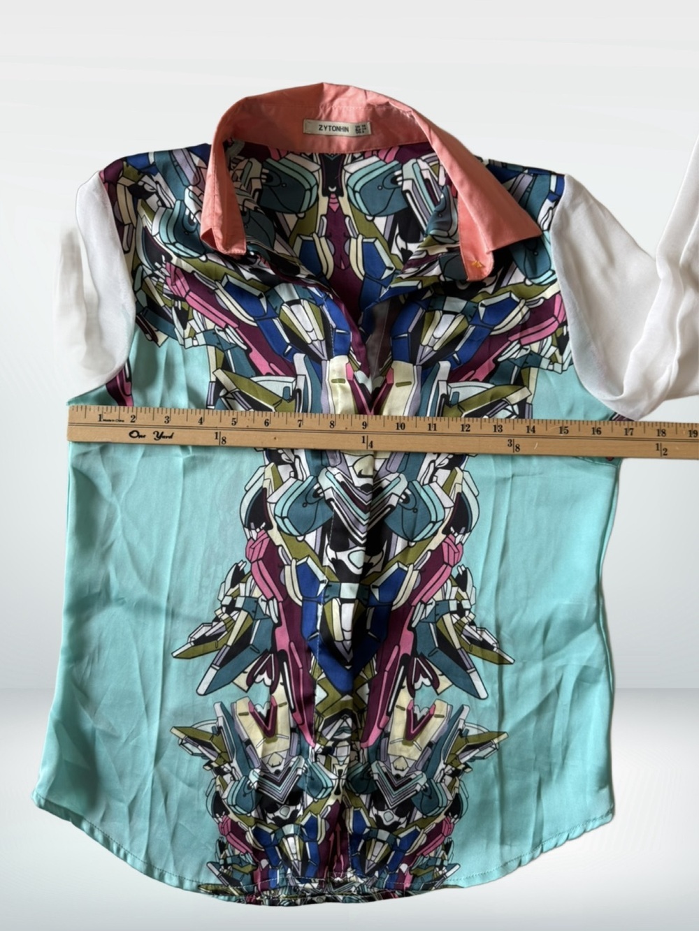 Lightweight Multicolor Geometric Print Button-Up Blouse by Zytonhin. 6 - Picture 4 of 9